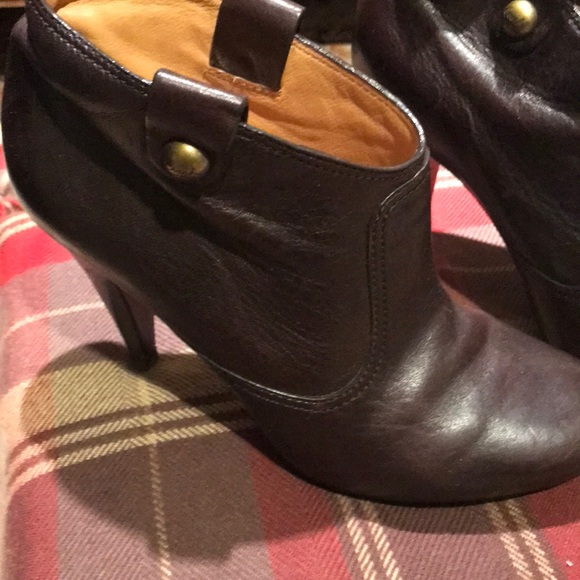 Coach brown Booties - Picture 2 of 6
